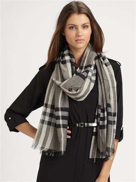 burberry scarf for women